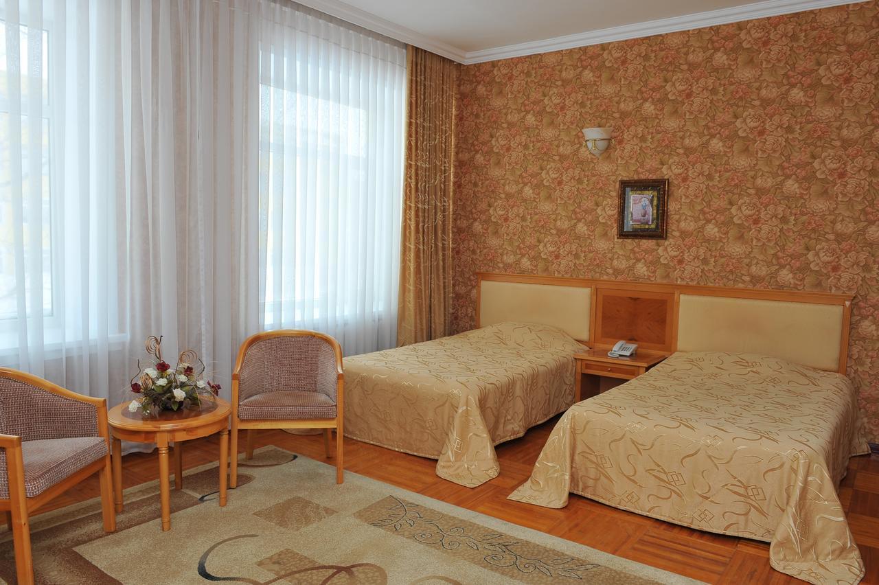 Gostinichny Komplex Germes Karagandy Buitenkant foto